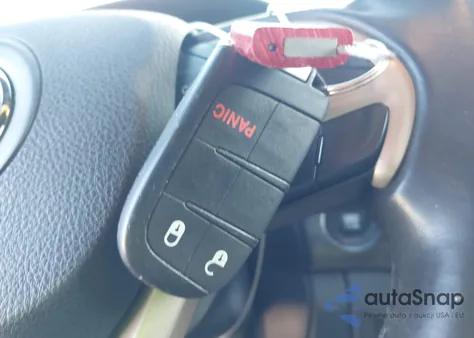 2016 Jeep Grand Cherokee Laredo из США, поврежденный, VIN 1C4RJFAG3GC378616